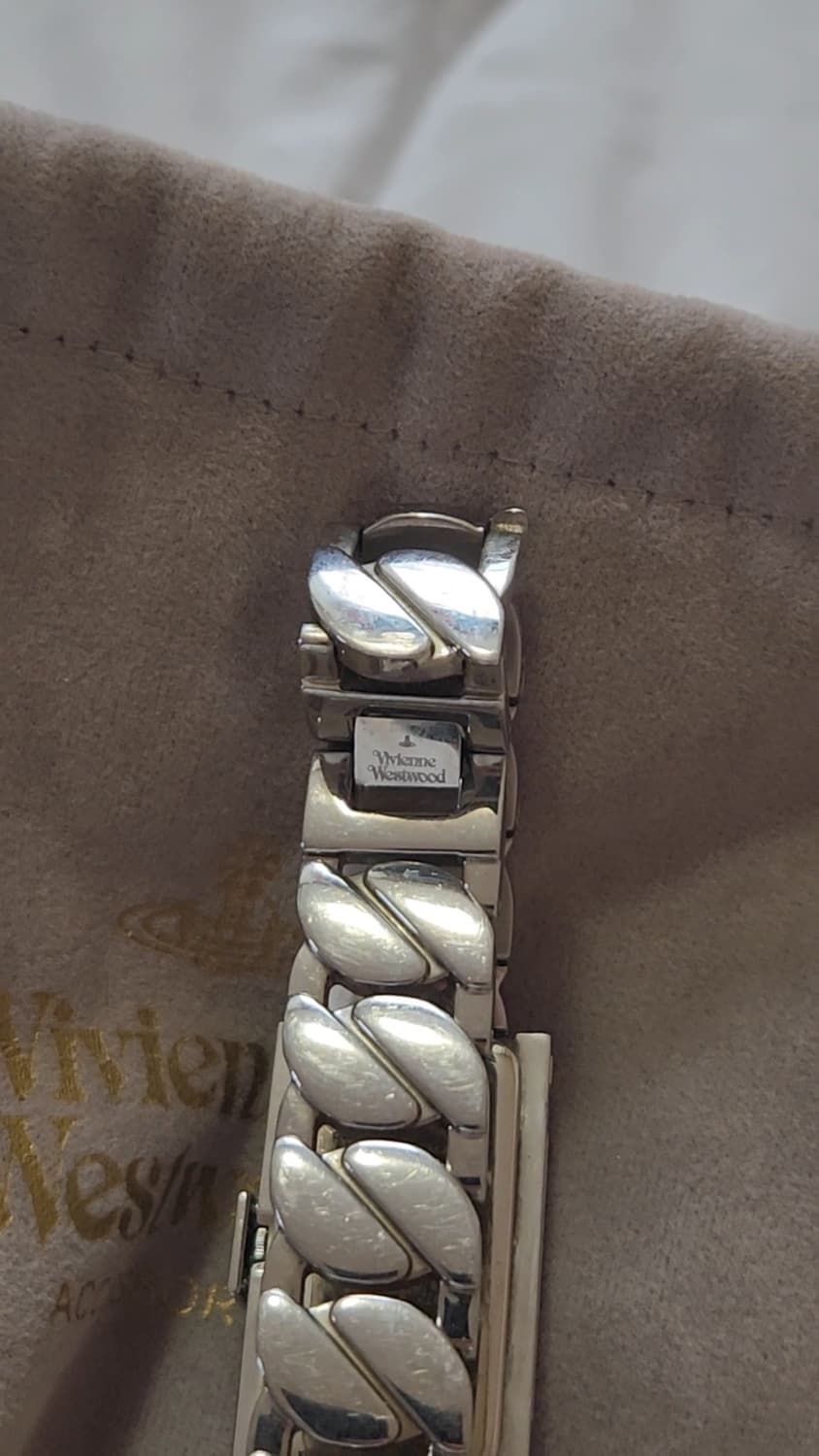비비안웨스트우드 스컬 트럼프 팔찌 시계 상품이미지7