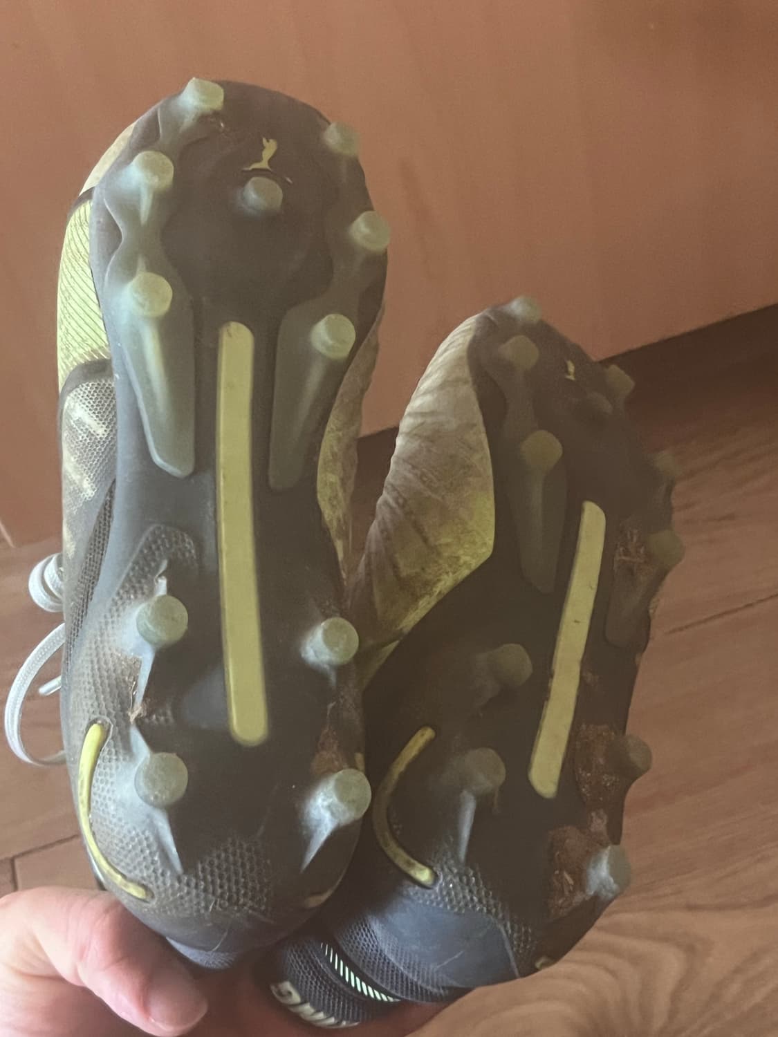 푸마킹 축구화 상품이미지2