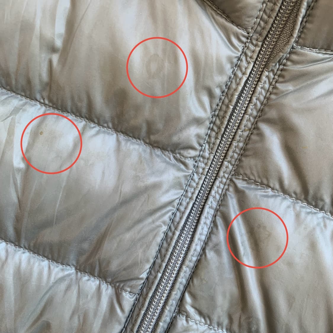 유니클로 UNIQLO 다운 경량 패딩 조끼 1699 상품이미지8