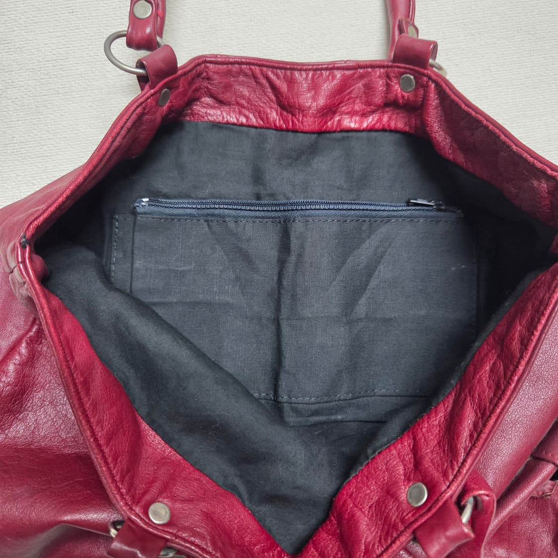 일본 빈티지 버건디 레더 멀티 포켓 핸드백 상품이미지4