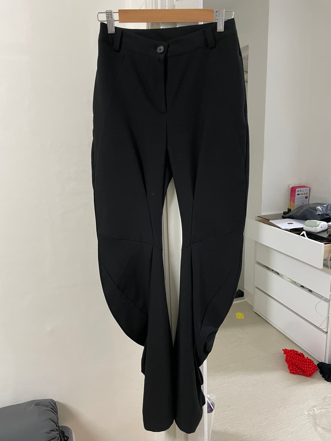 플레어업 드레이프 팬츠 상품이미지3