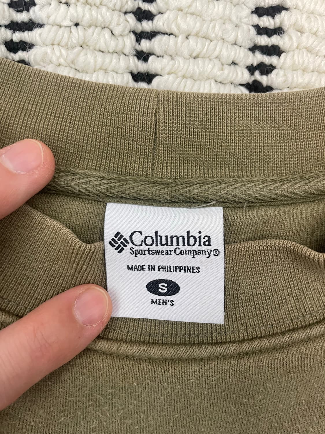 콜럼비아(columbia) 오버핏 맨투맨 카키 상품이미지4