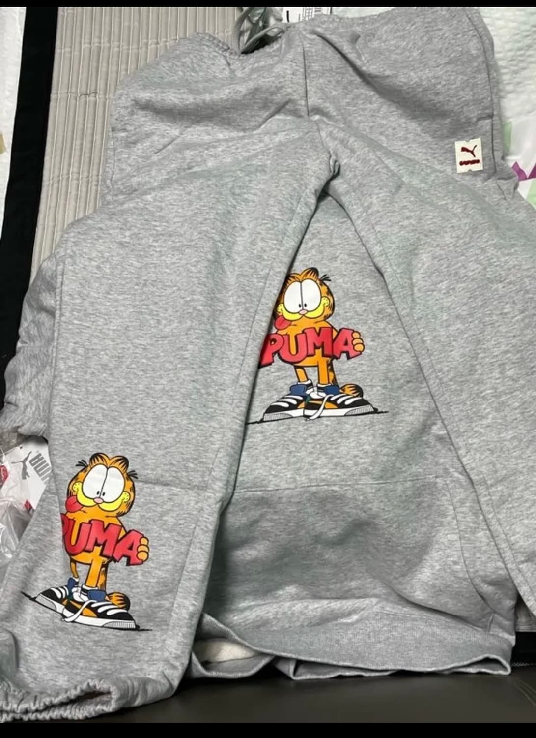 푸마 가필드 한정판 후드티 m 새상품 상품이미지2