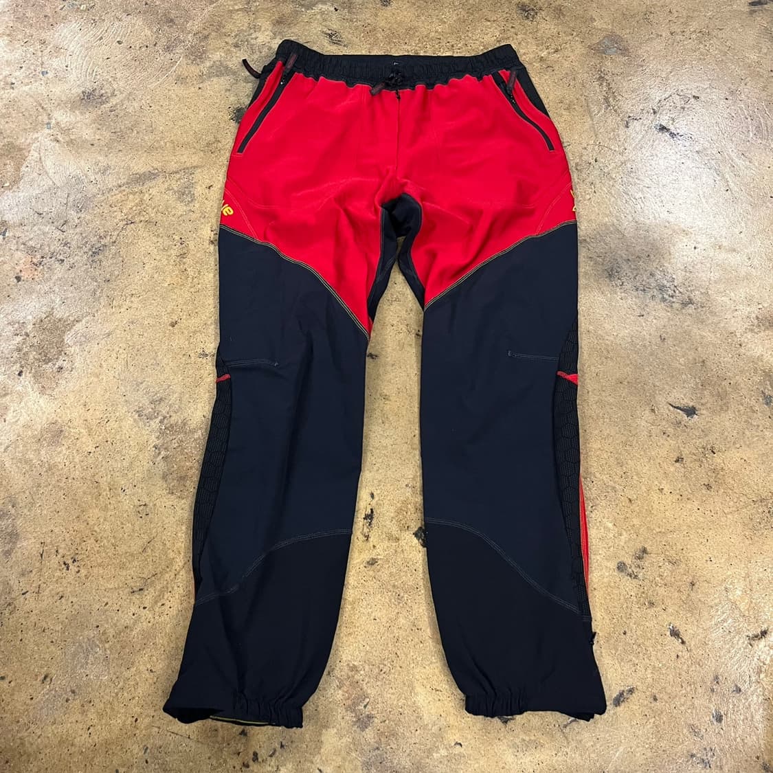 [정품/L] 몬츄라 레드 블랙 기능성 트레이닝 바지 b15 상품이미지3