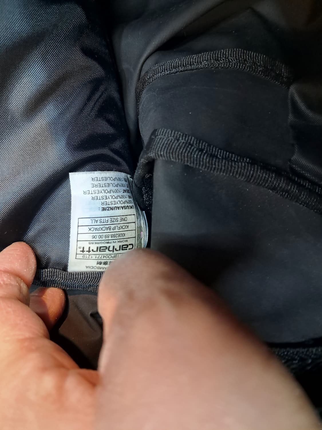 칼하트 킥플립 백팩 블랙 상품이미지4