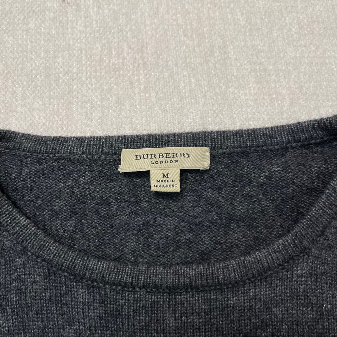 100 버버리 캐시미어 기마로고 니트 상품이미지3
