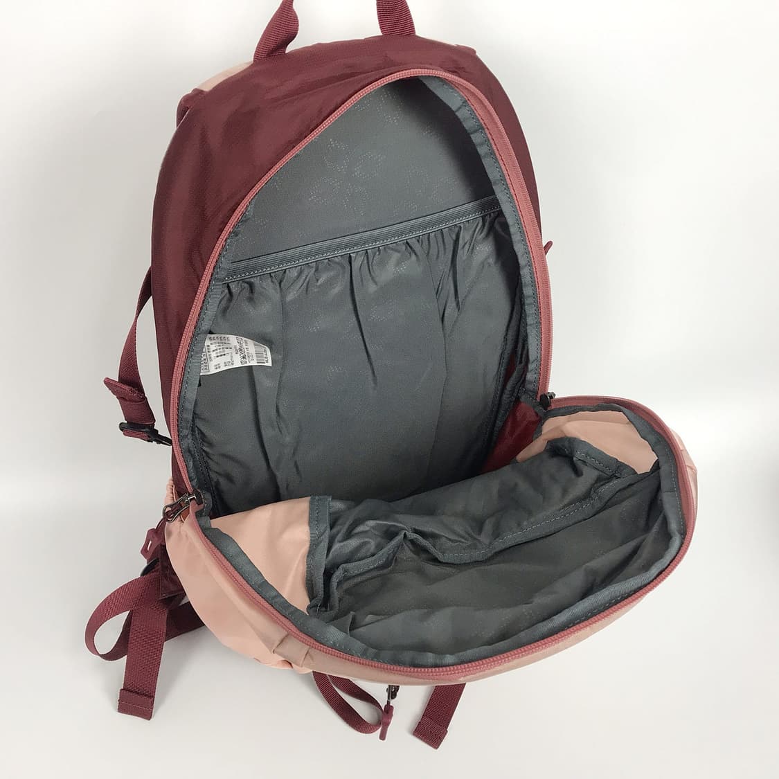 몽벨 페이토 백팩 등산배낭 가방 18L 상품이미지6