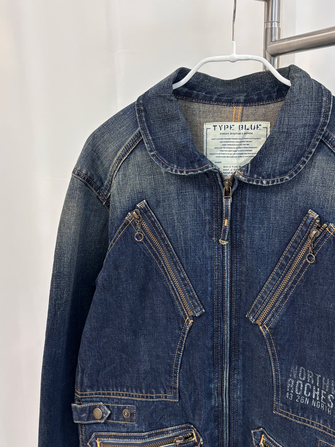 AVIREX 절개 레터링 데님 자켓 상품이미지2