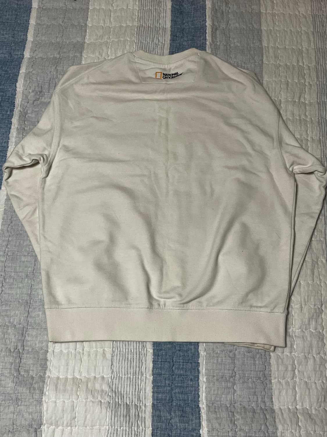 내셔널지오그래픽 흰색 맨투맨 (M) 상품이미지2