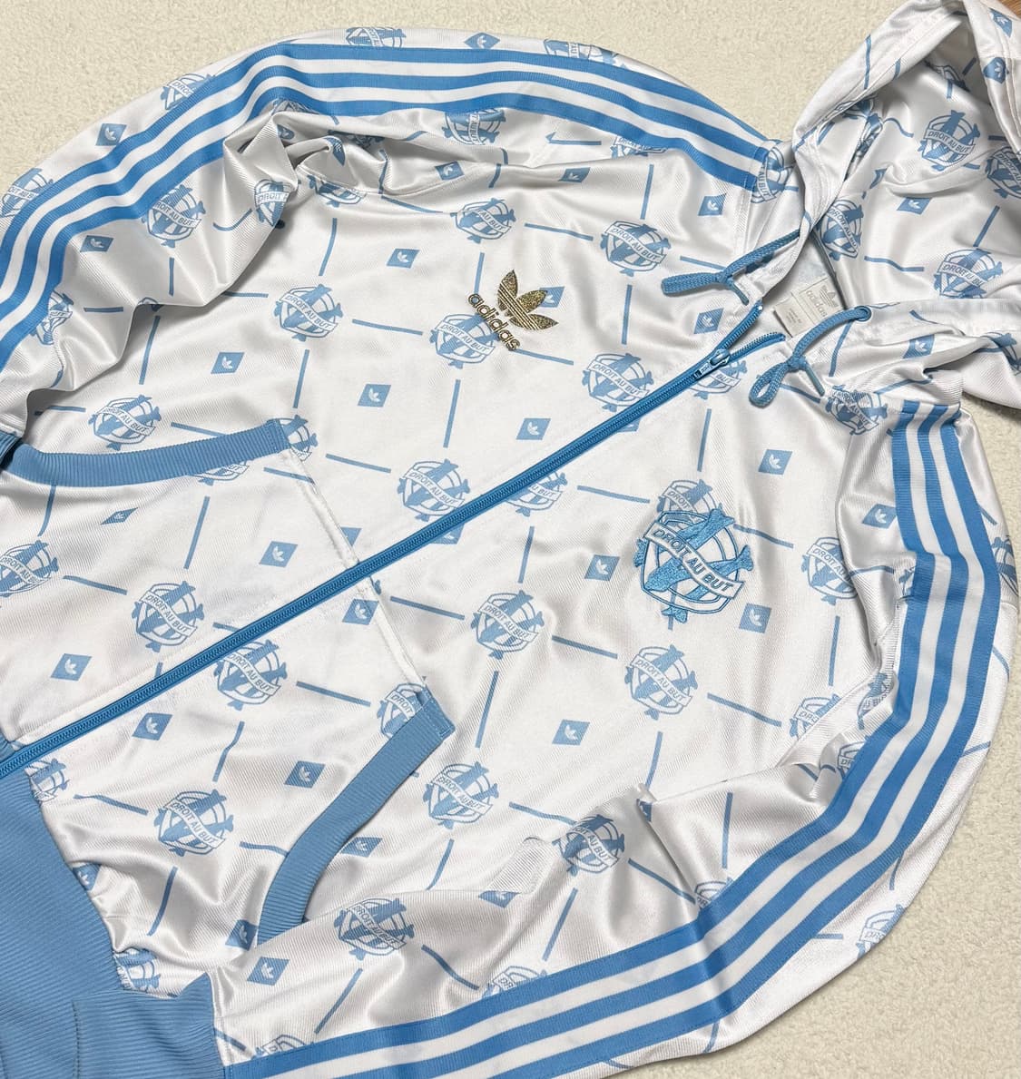 아디다스 올드스쿨 마르세유 흰하 화이트 스카이 윈드러너 후드집업  상품이미지3