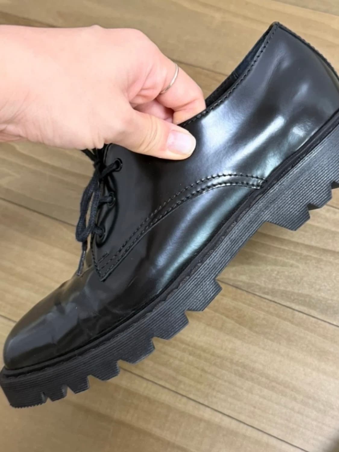 더로우 레이스업 슈즈 상품이미지5