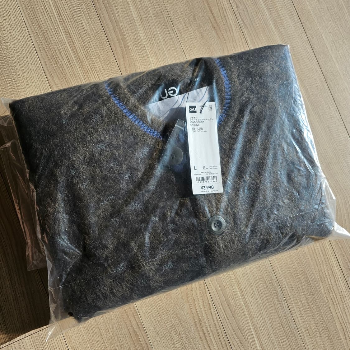 L 새제품 지유 GU X 언더커버 쉐기 크루넥 가디건 올리브 358522 상품이미지5