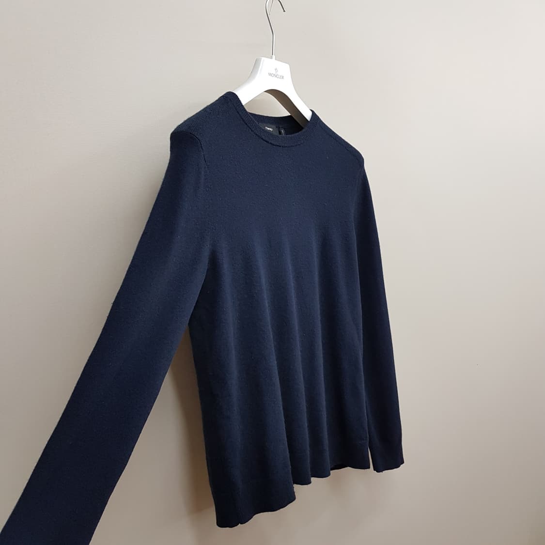 띠어리 THEORY 캐시미어 100% 니트 M사이즈 상품이미지3