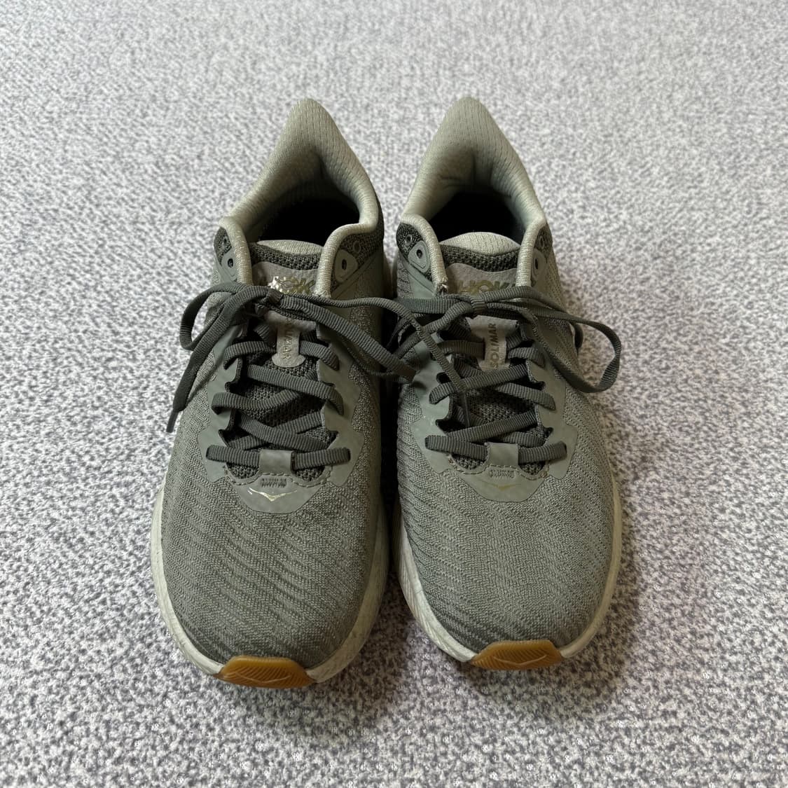 [정가 19만원] HOKA 호카오네오네 솔리마 260 상품이미지4