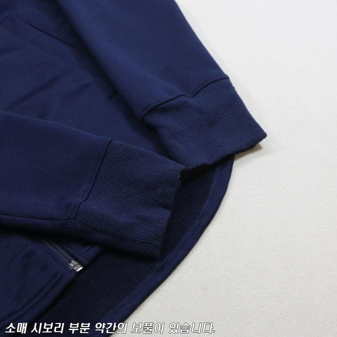 (착용컷) 언더아머 트랙 후드 집업 (남성용 98) 상품이미지8