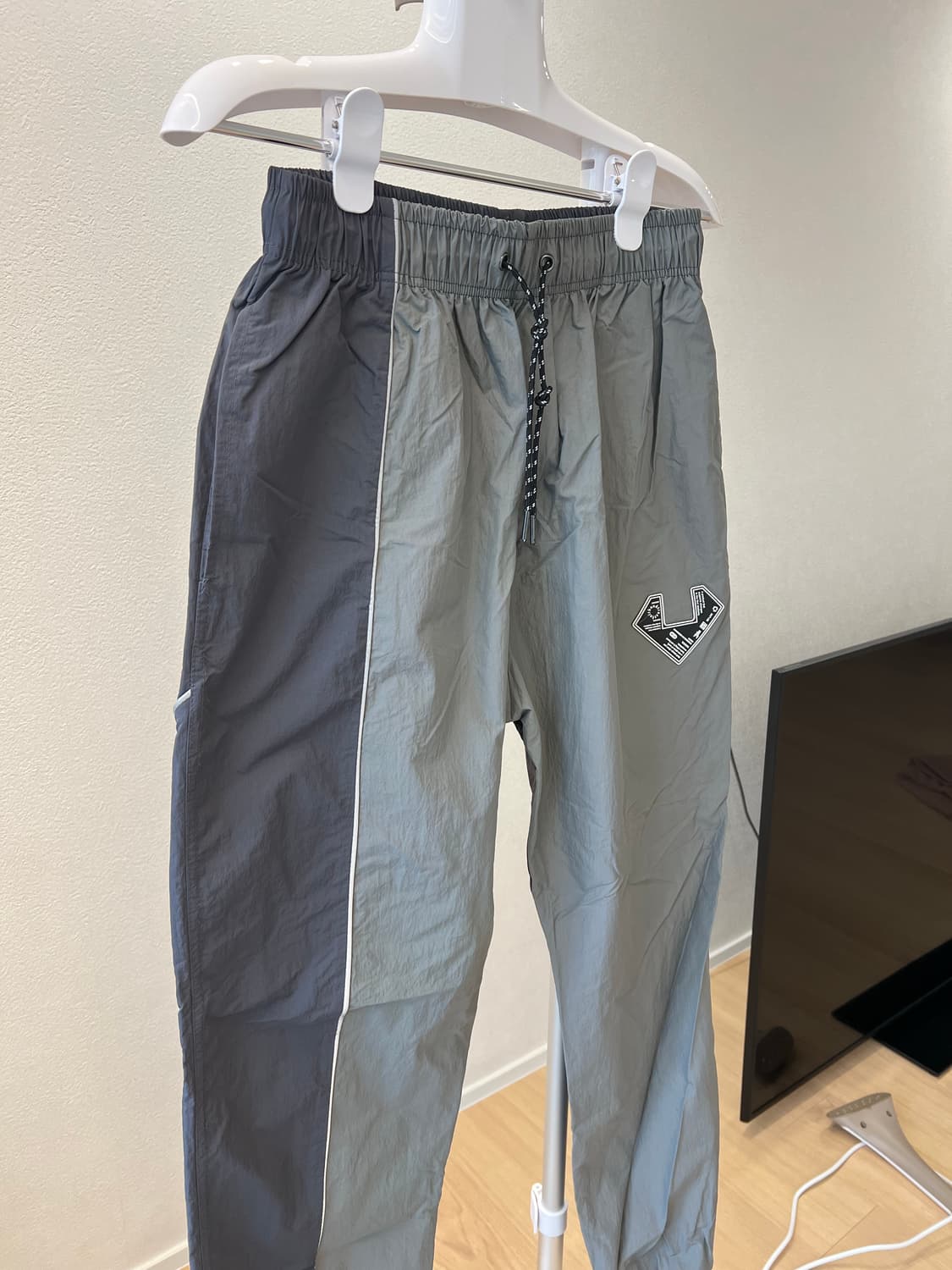 오베르 (Overr) / 나일론 팬츠 / 1 상품이미지2