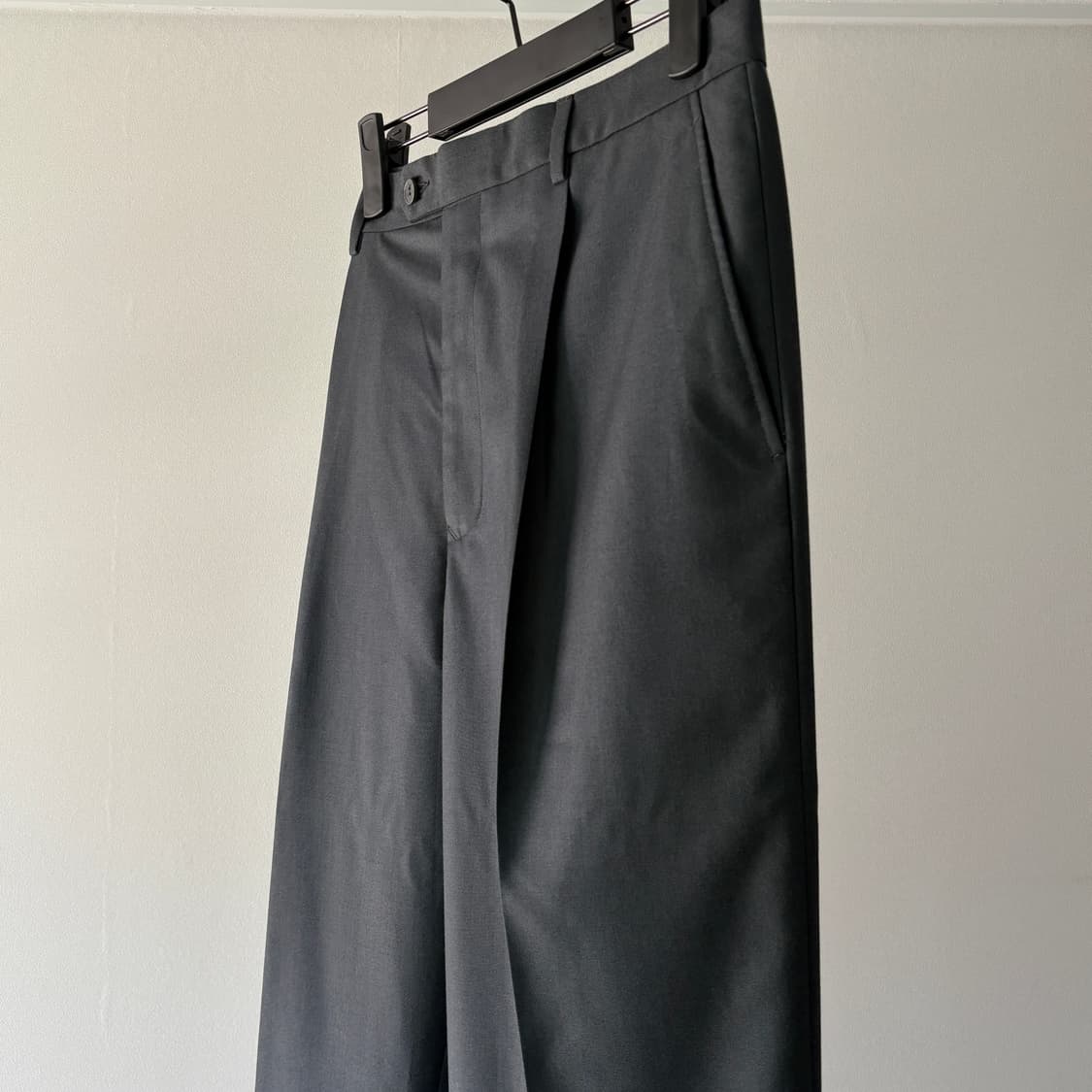  ▫️Giorgio Armani One Pleats Pants 상품이미지4