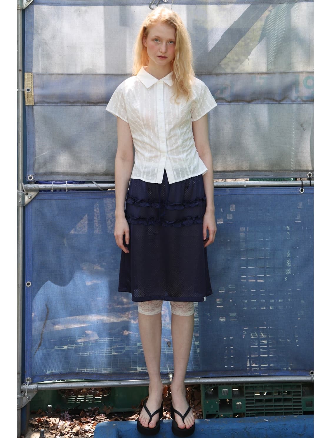 poev Broderie Shirring Shirt 셔링 레이스 블라우스 상품이미지2