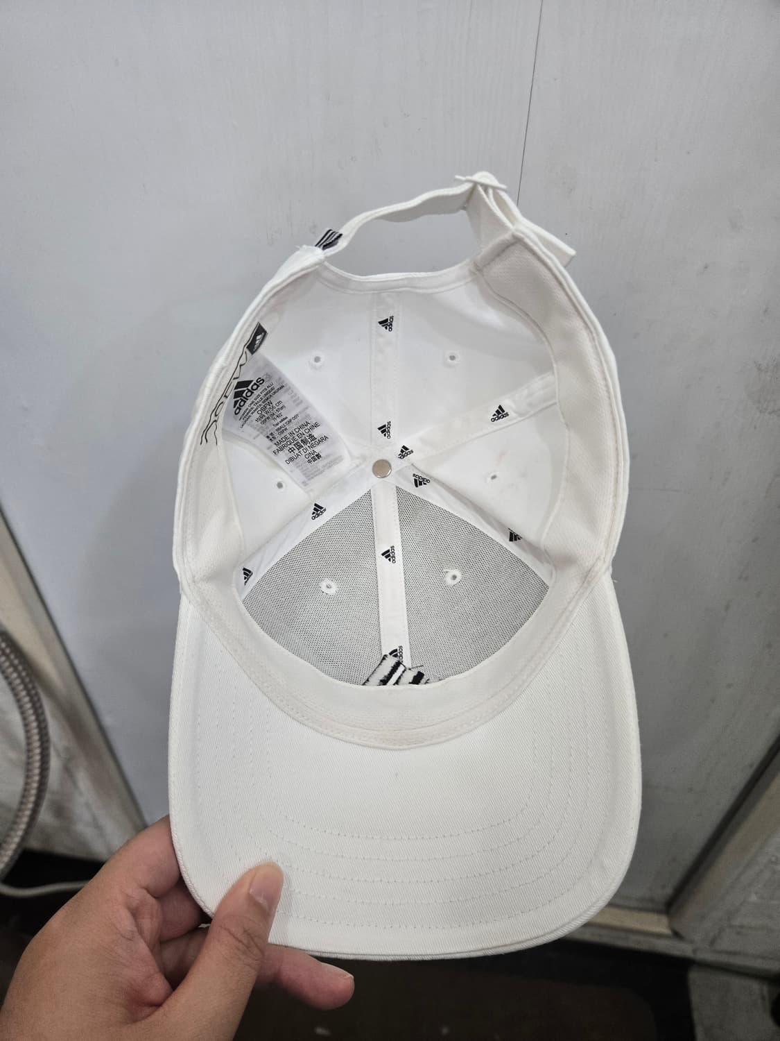 56사이즈)) adidas 아디다스 볼캡! 흰색 & 검정 상품이미지4