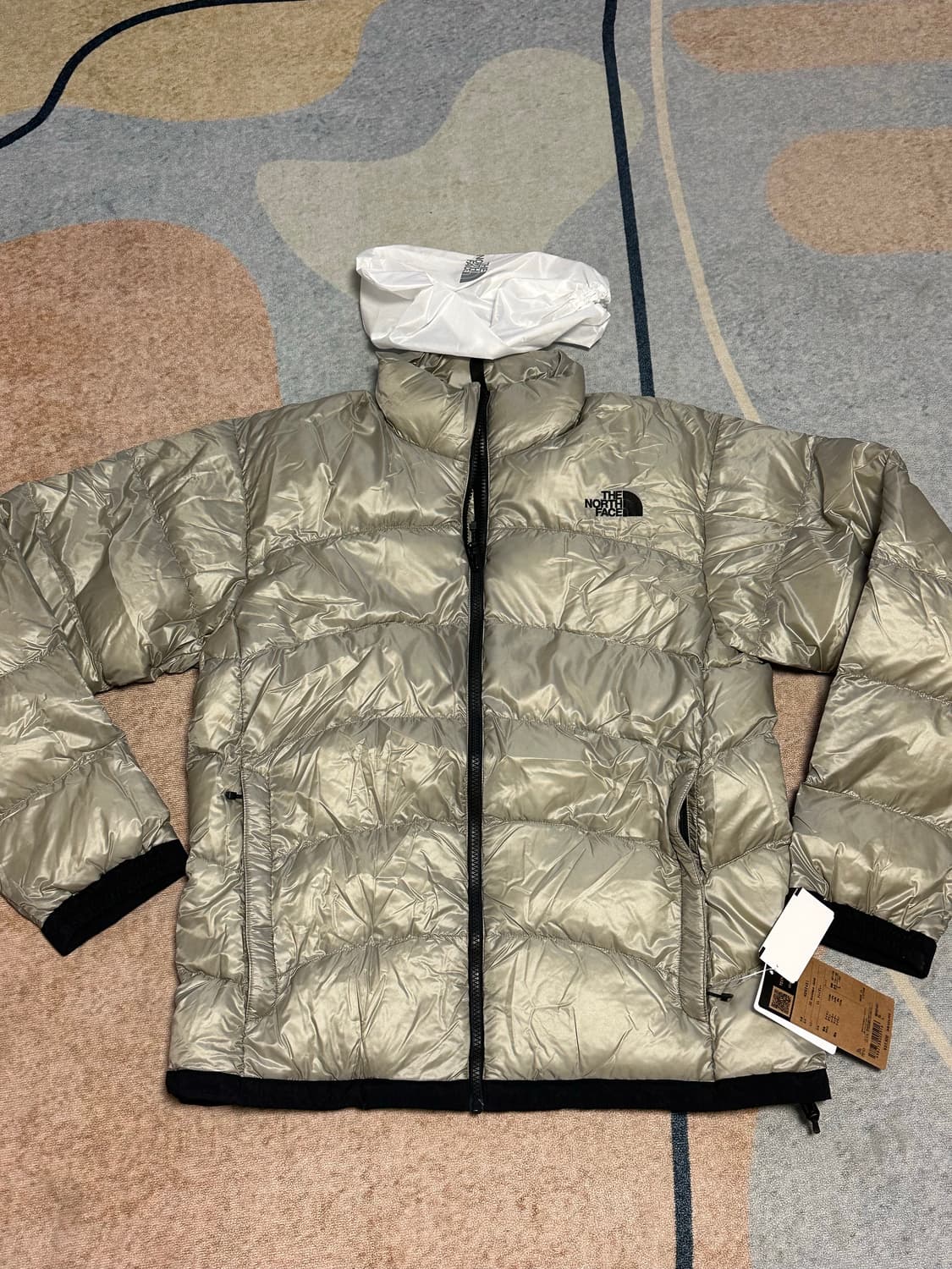 [L] 노스페이스 아콘카구아 경량패딩 클레이 그레이 (일본판) 상품이미지1