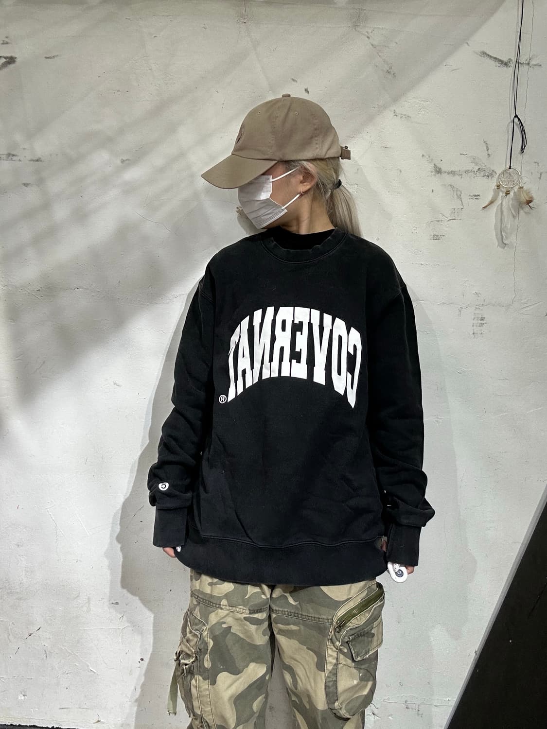 커버낫 블랙 아치 로고 오버핏 맨투맨 M 상품이미지2