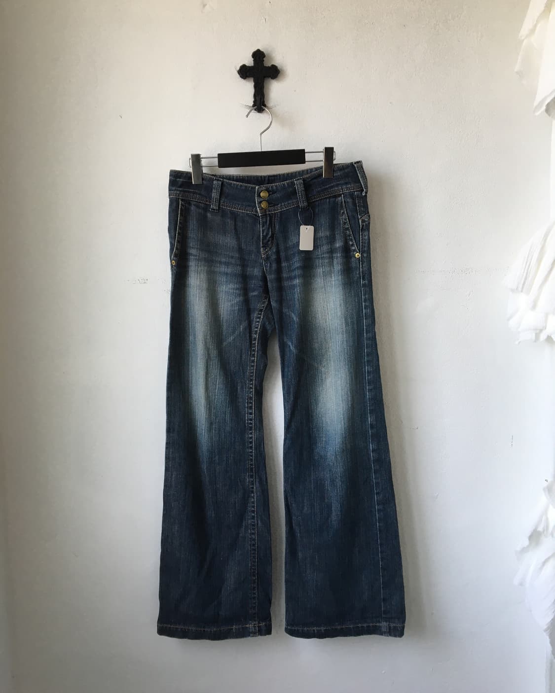Washing denim pants 상품이미지1