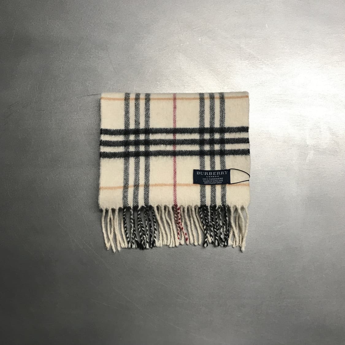 버버리 정품 캐시미어 머플러 아이보리 상품이미지2