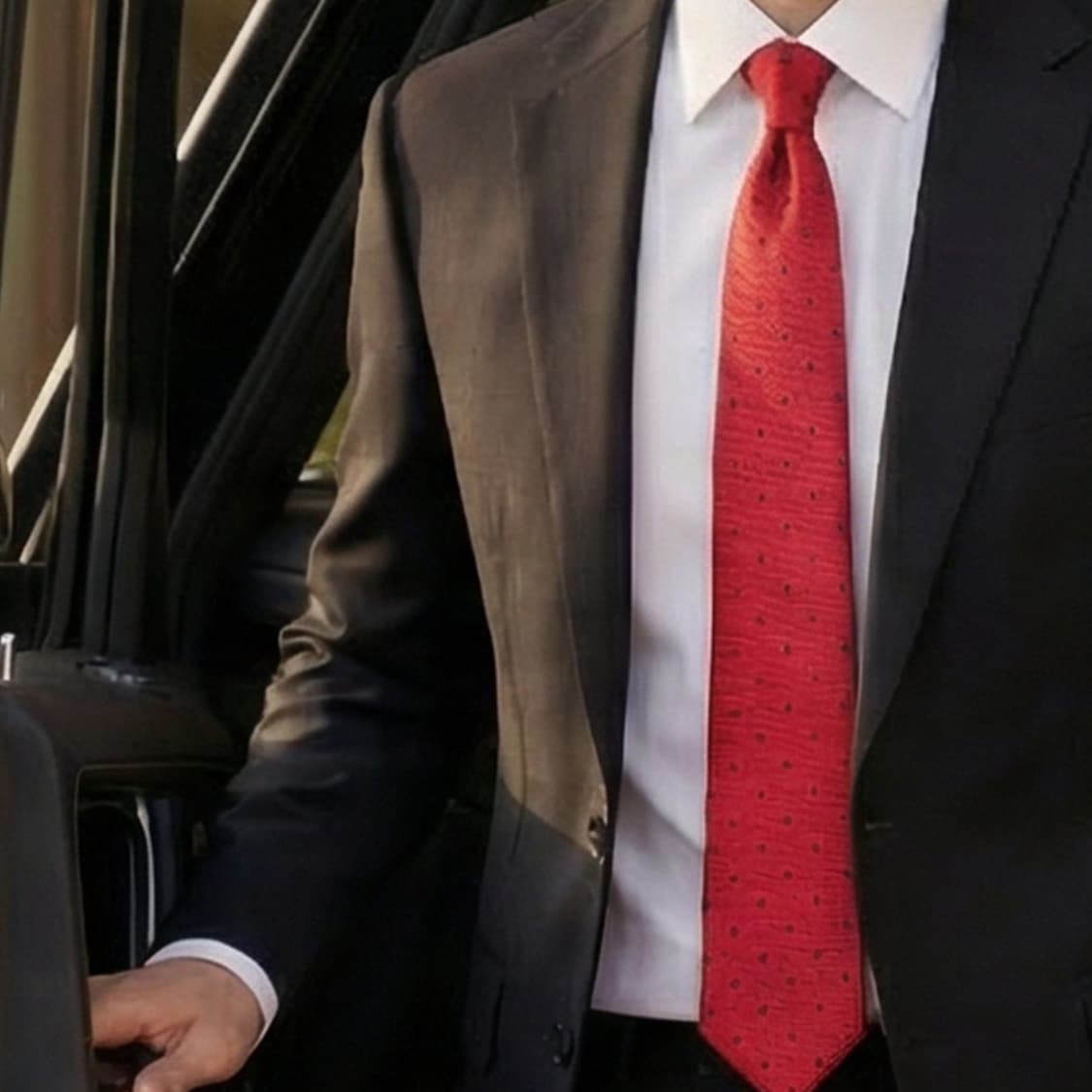 프란지 실크 레드 도트 패턴 넥타이 9.3cm A+등급 K1908
 상품이미지1