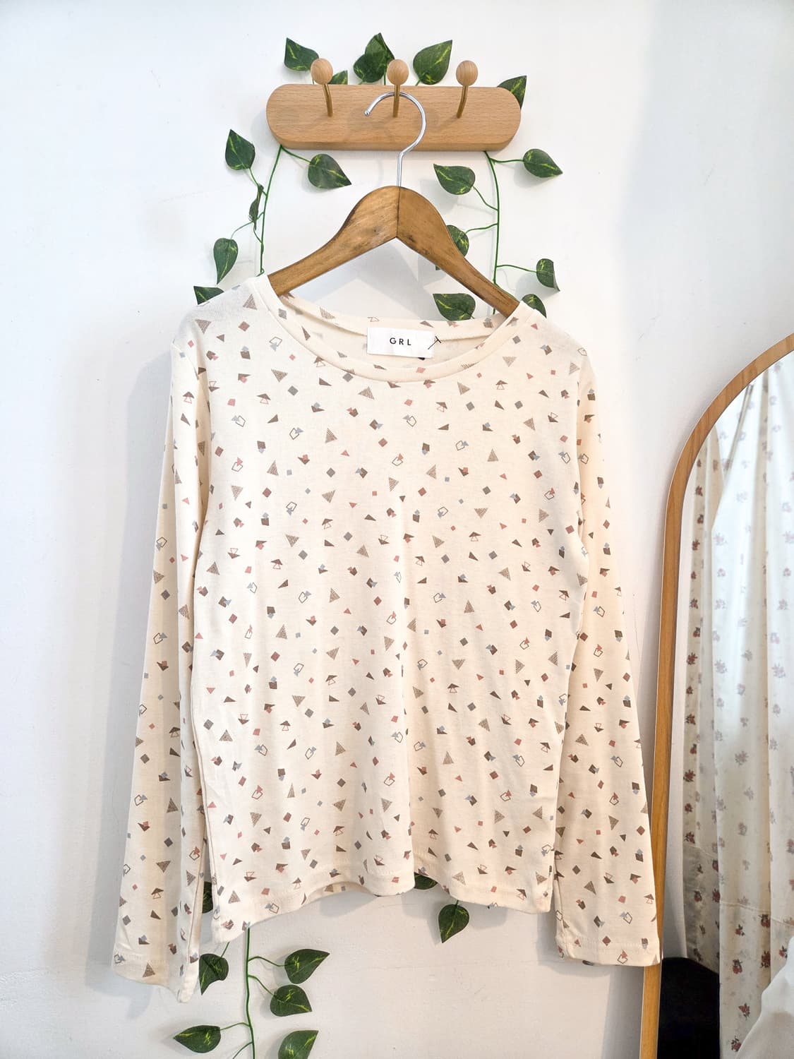 아기자기 패턴 슬리브 상품이미지1