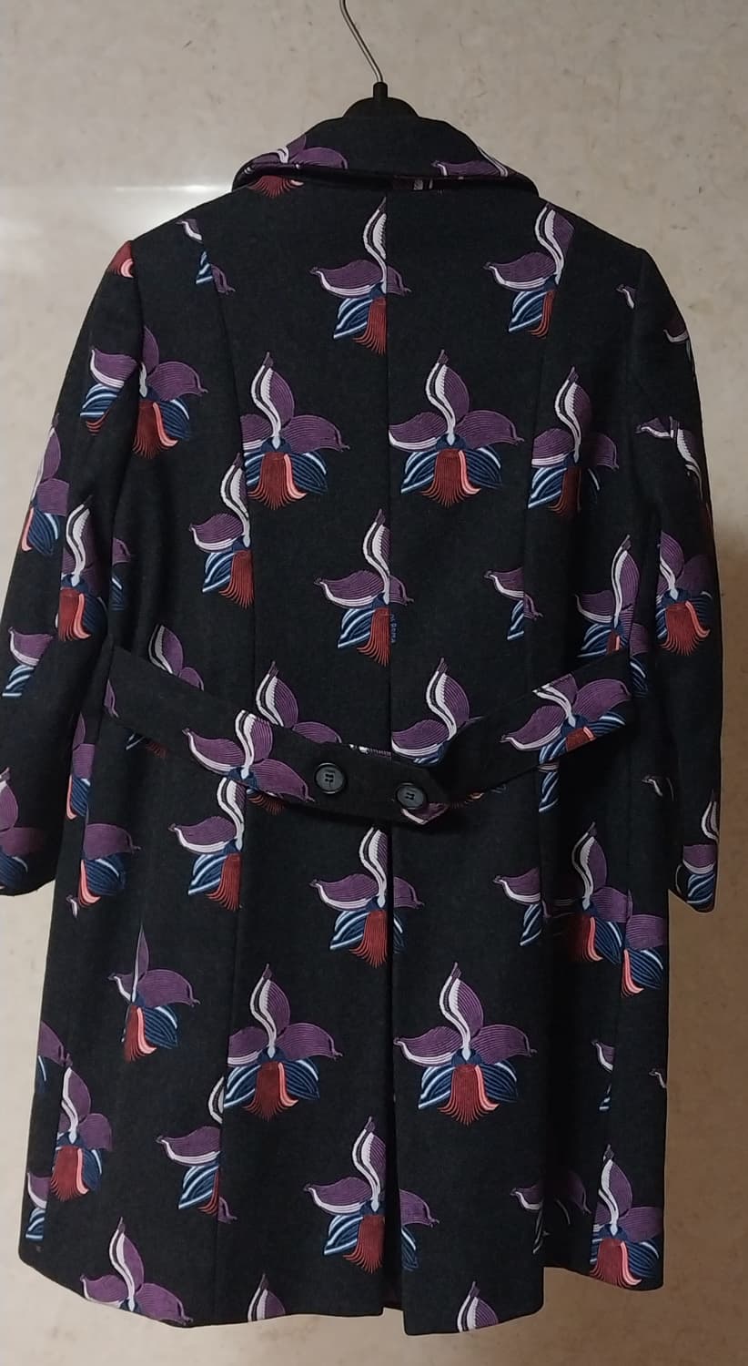 펜디 키즈 FW 코트 이탈리아 생산 8A 상품이미지3