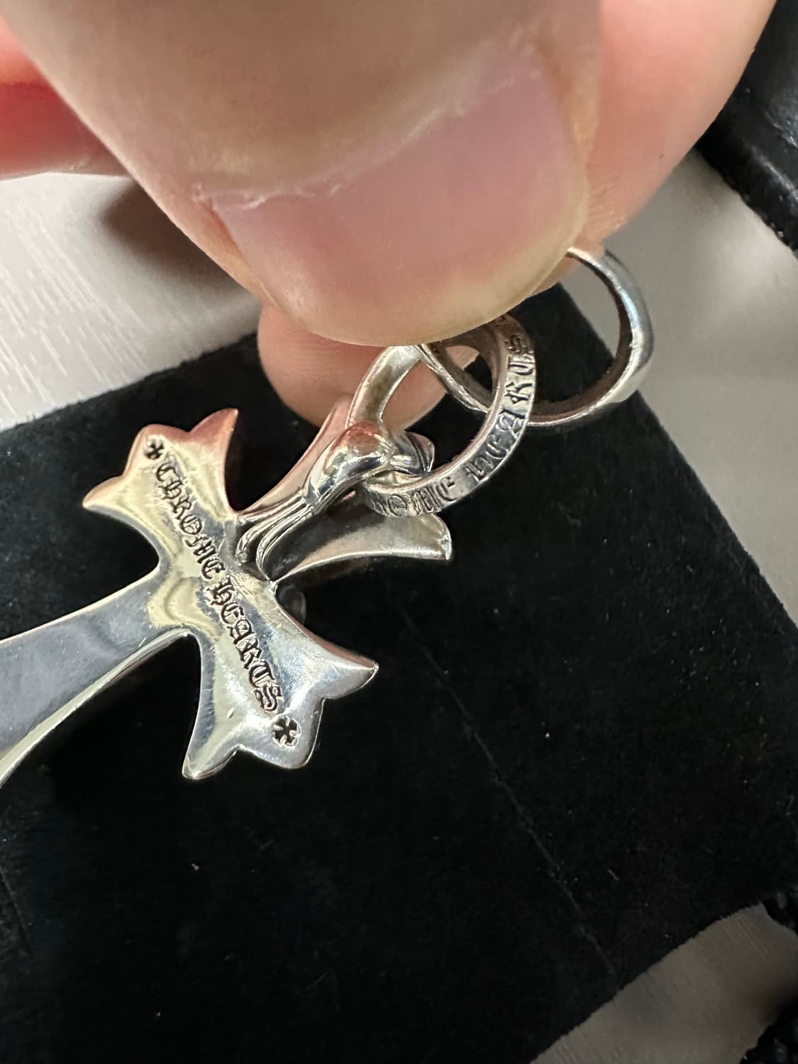 크롬하츠 하트크로스 팬던트 상품이미지5