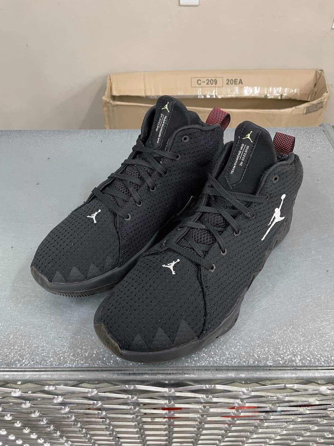 나이키 조던 점프맨 다이아몬드 로우 PF 270 상품이미지2