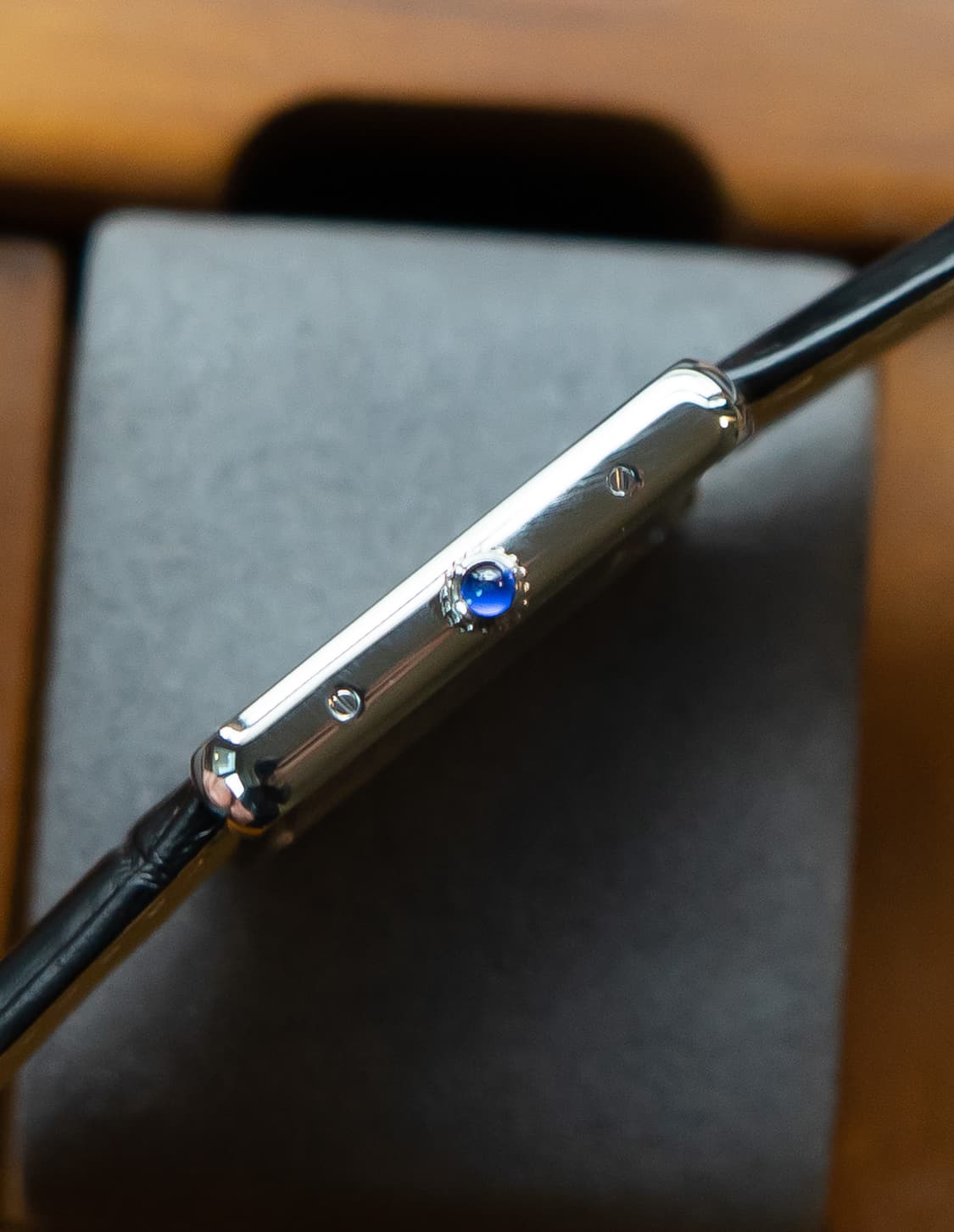 까르띠에 탱크 솔로 L 라지 메탈 시계 상품이미지3