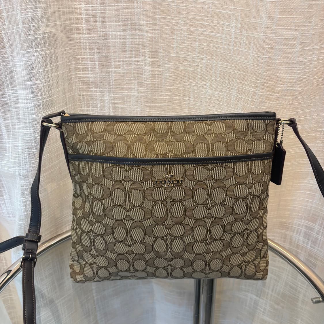 정품 코치 패브릭 사각 크로스백     상품이미지2