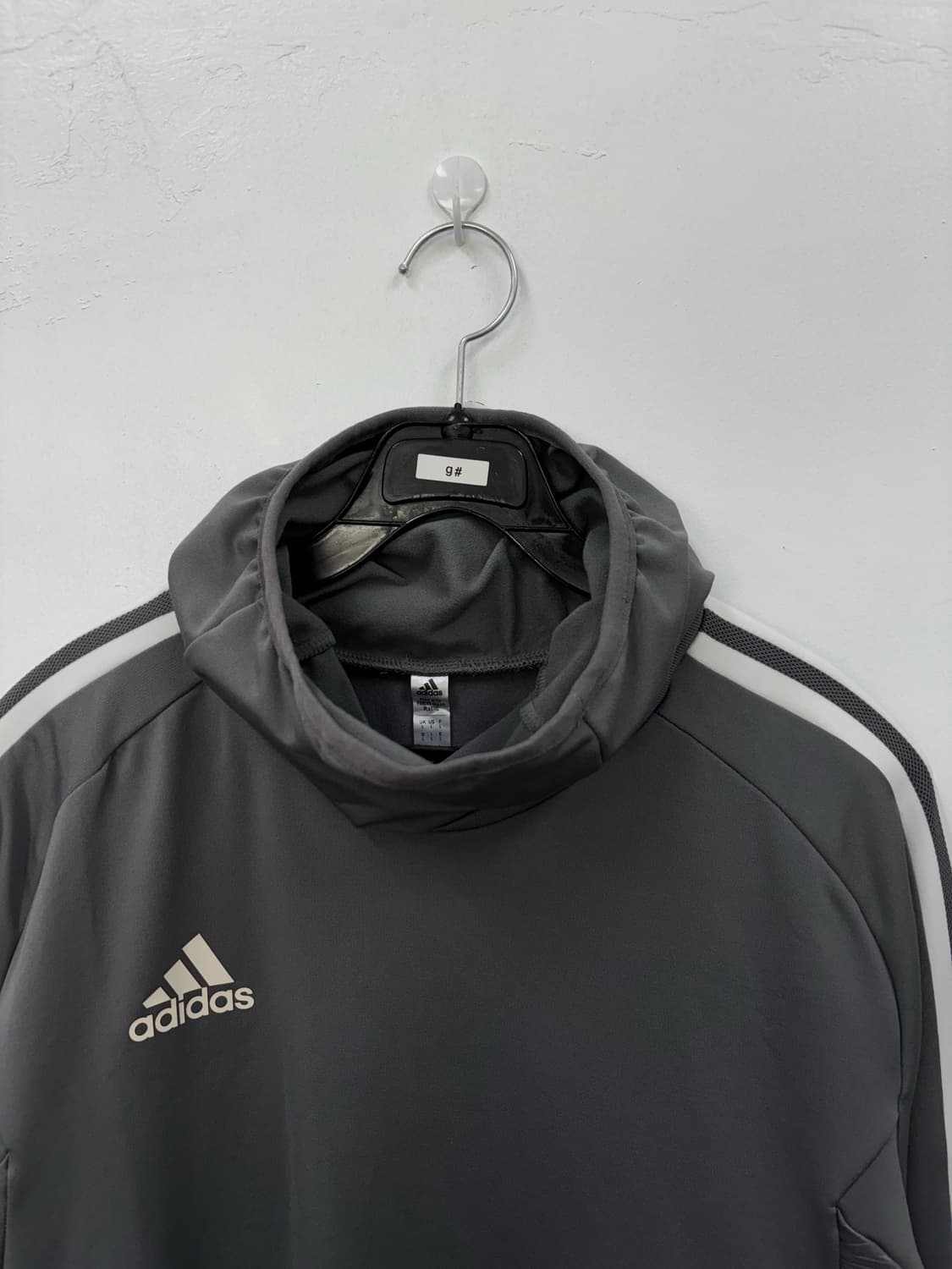 아디다스 기모 긴팔티 상품이미지2