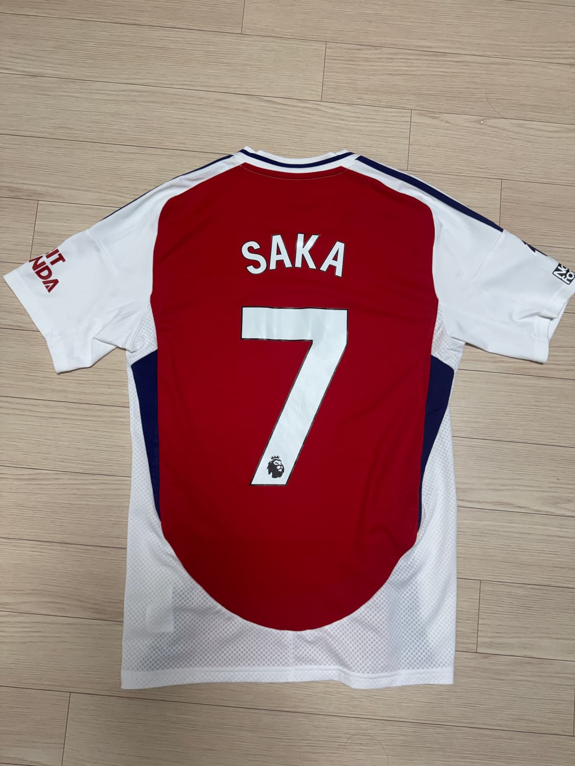 아디다스 24-25 아스날 홈 사카 유니폼 상품이미지1