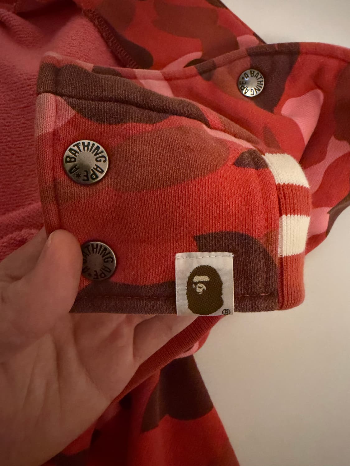 베이프 OG 레드 카모 사루 로고 바시티 자켓 상품이미지4