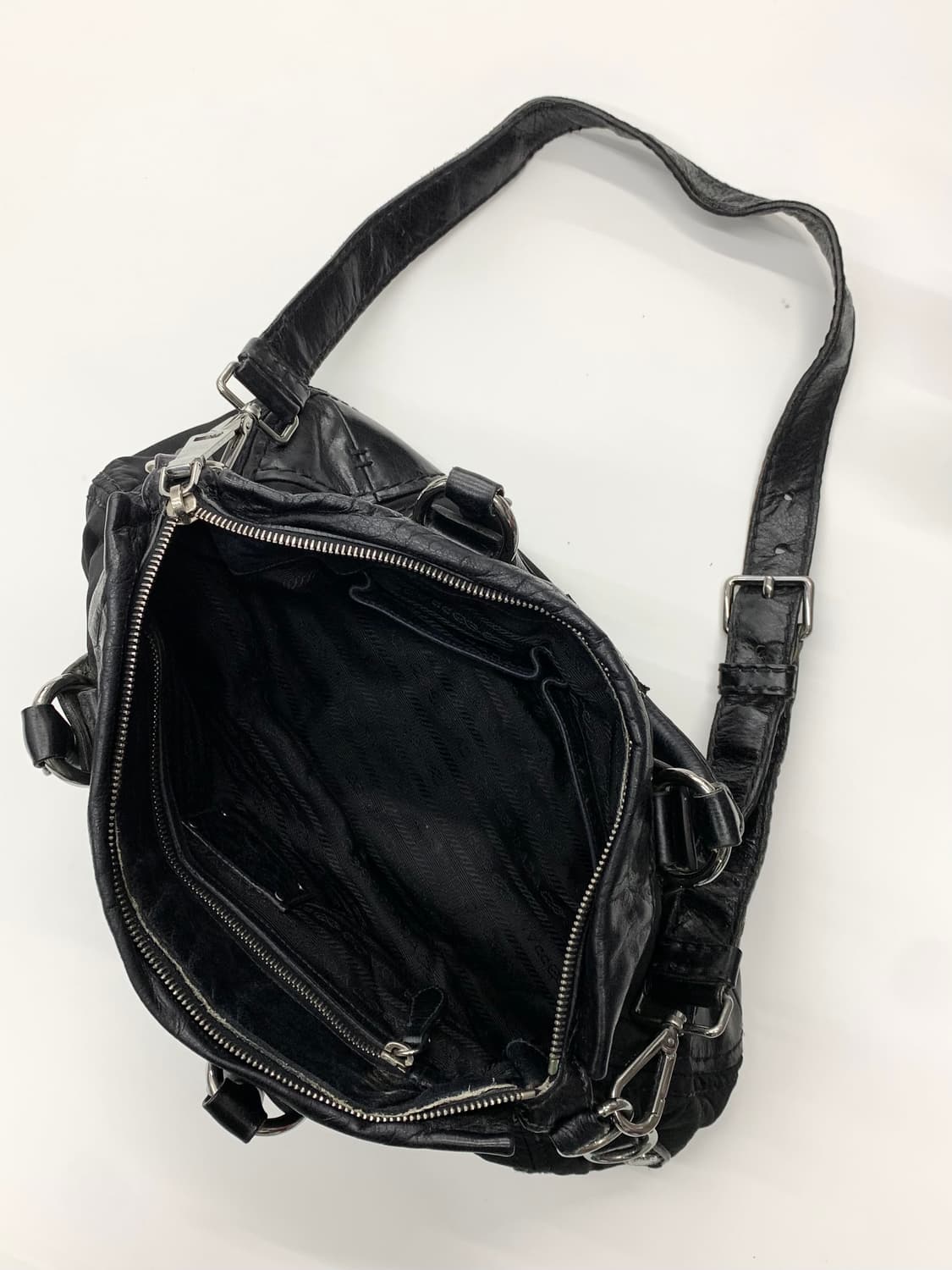 Prada 프라다 블랙 나일론 레더 크로스백 상품이미지10