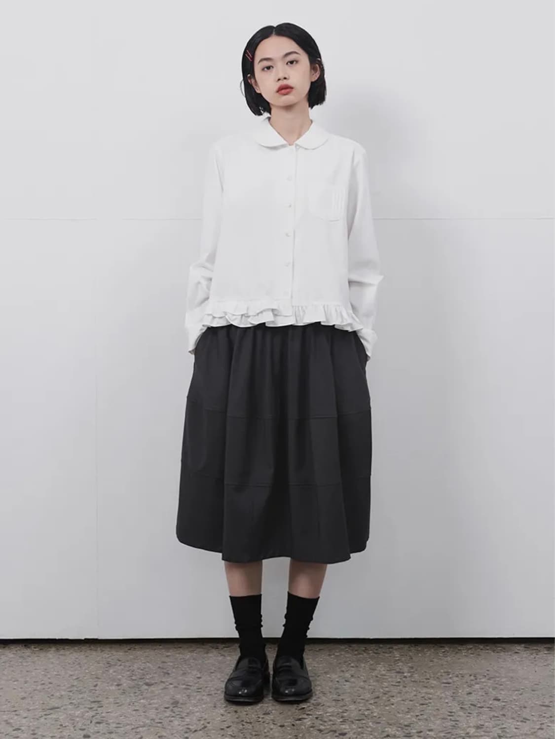 오헤시오 프릴 포켓 블라우스 아이보리 상품이미지2