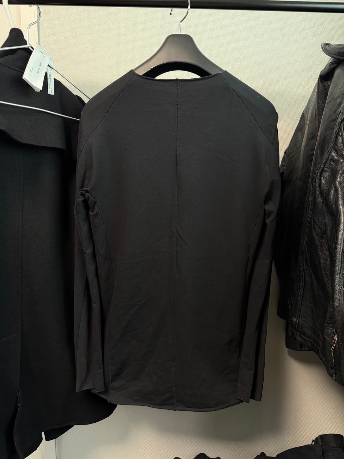 인카네이션 오버록 컷소우 롱슬리브 상품이미지2