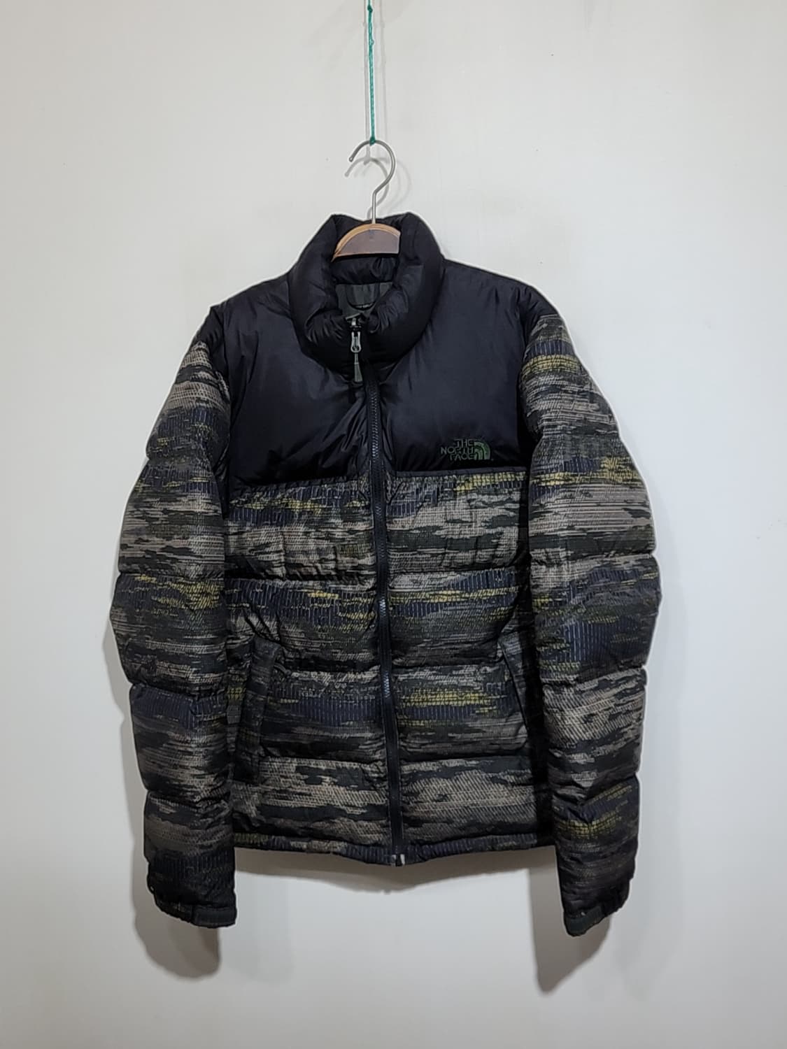 (95) 노스페이스 구스다운 패딩점퍼 패턴 거위털 자켓  상품이미지1
