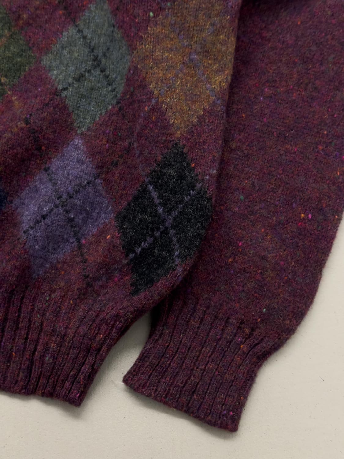 도네갈 트위드 아일랜드 아가일 스웨터 상품이미지4