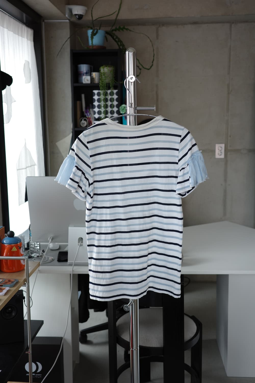 사카이 럭 15ss 프릴 티셔츠 상품이미지3