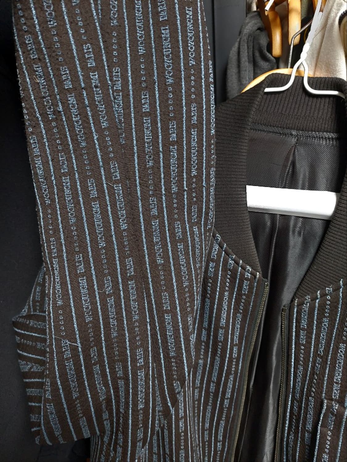 WOOYOUNGMI 올오버 스트라이프 봄버 자켓 50 상품이미지5