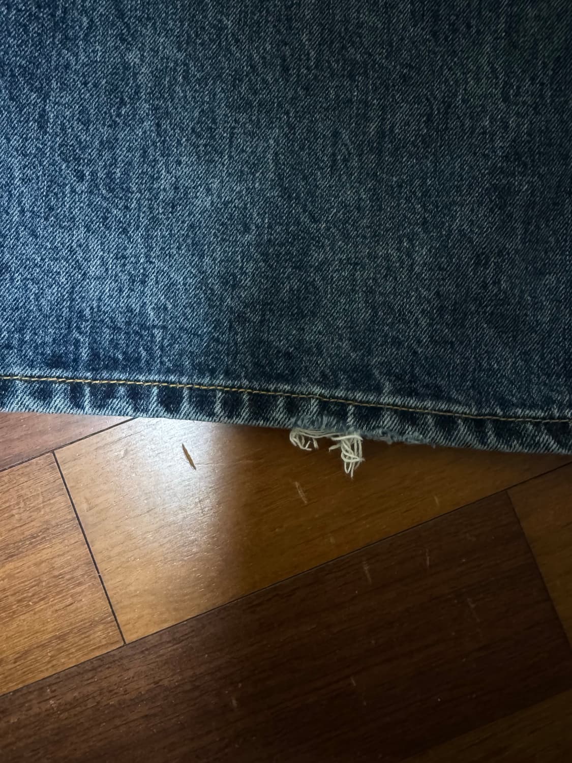 해칭룸 와이드 커브 진 워시드 블루 3사이즈 판매합니다 상품이미지2