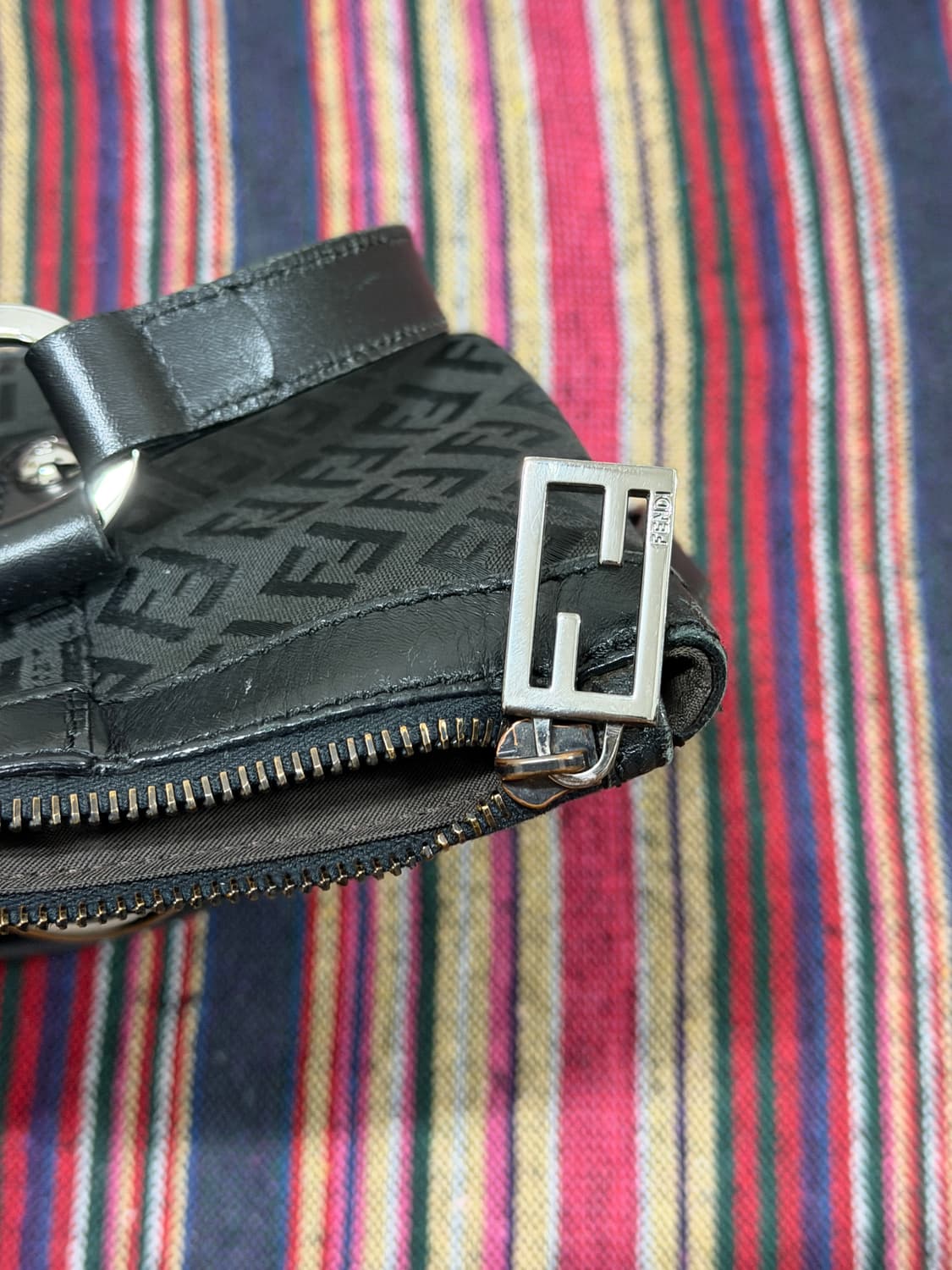 펜디 FF 주키노 숄더백 상품이미지3