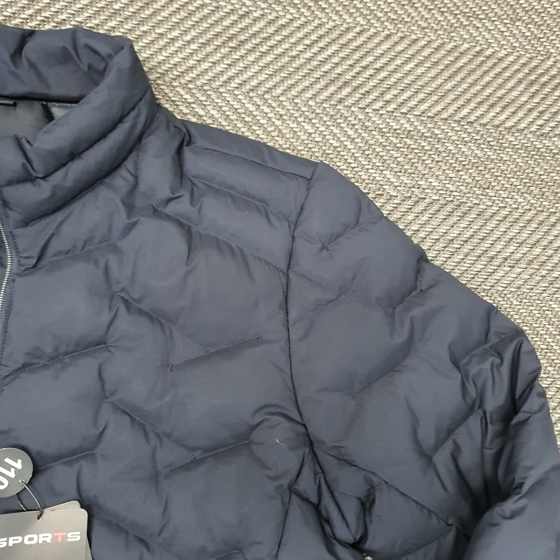 미착용 경량패딩 남자110 상품이미지3