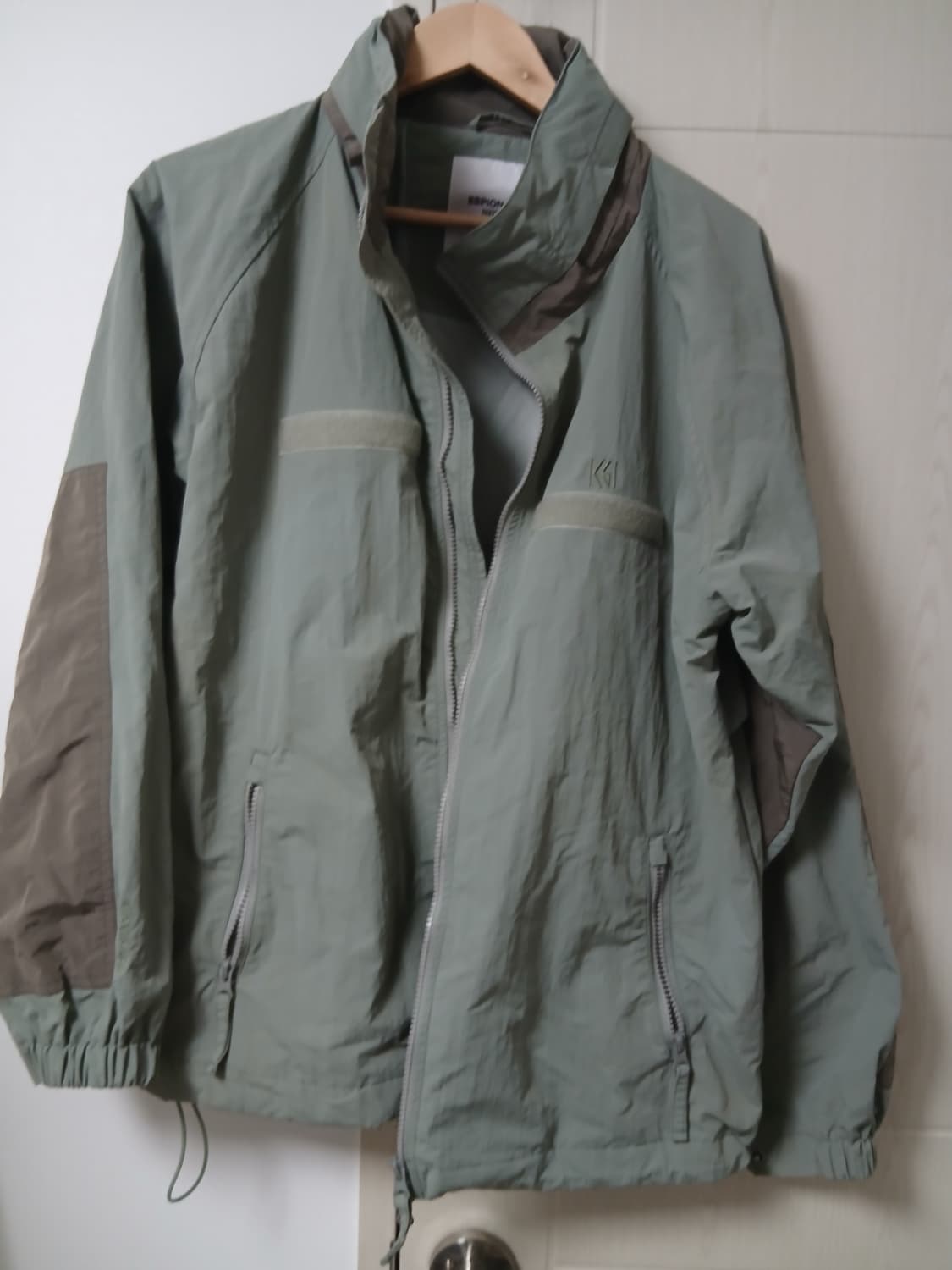 에스피오나지 baton warm up jacket olive grey 상품이미지1