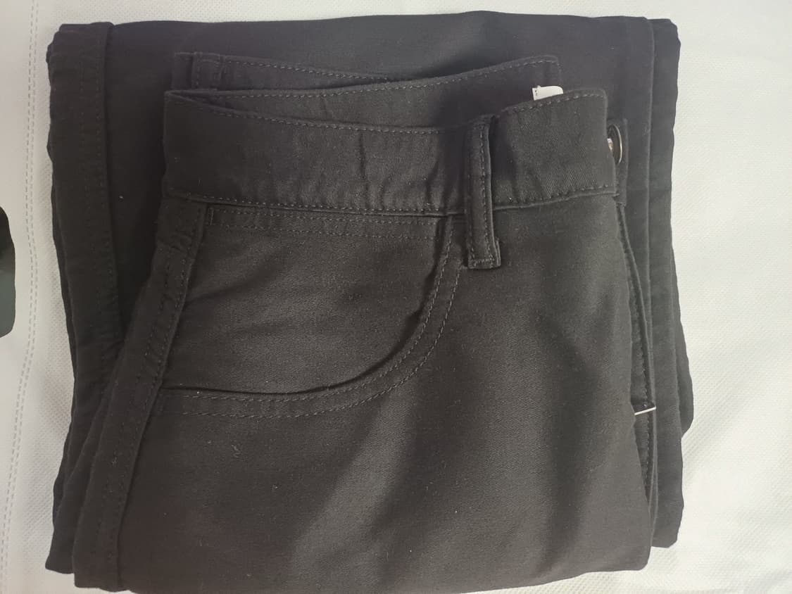 27 유니클로U 라운드진 블랙 상품이미지2