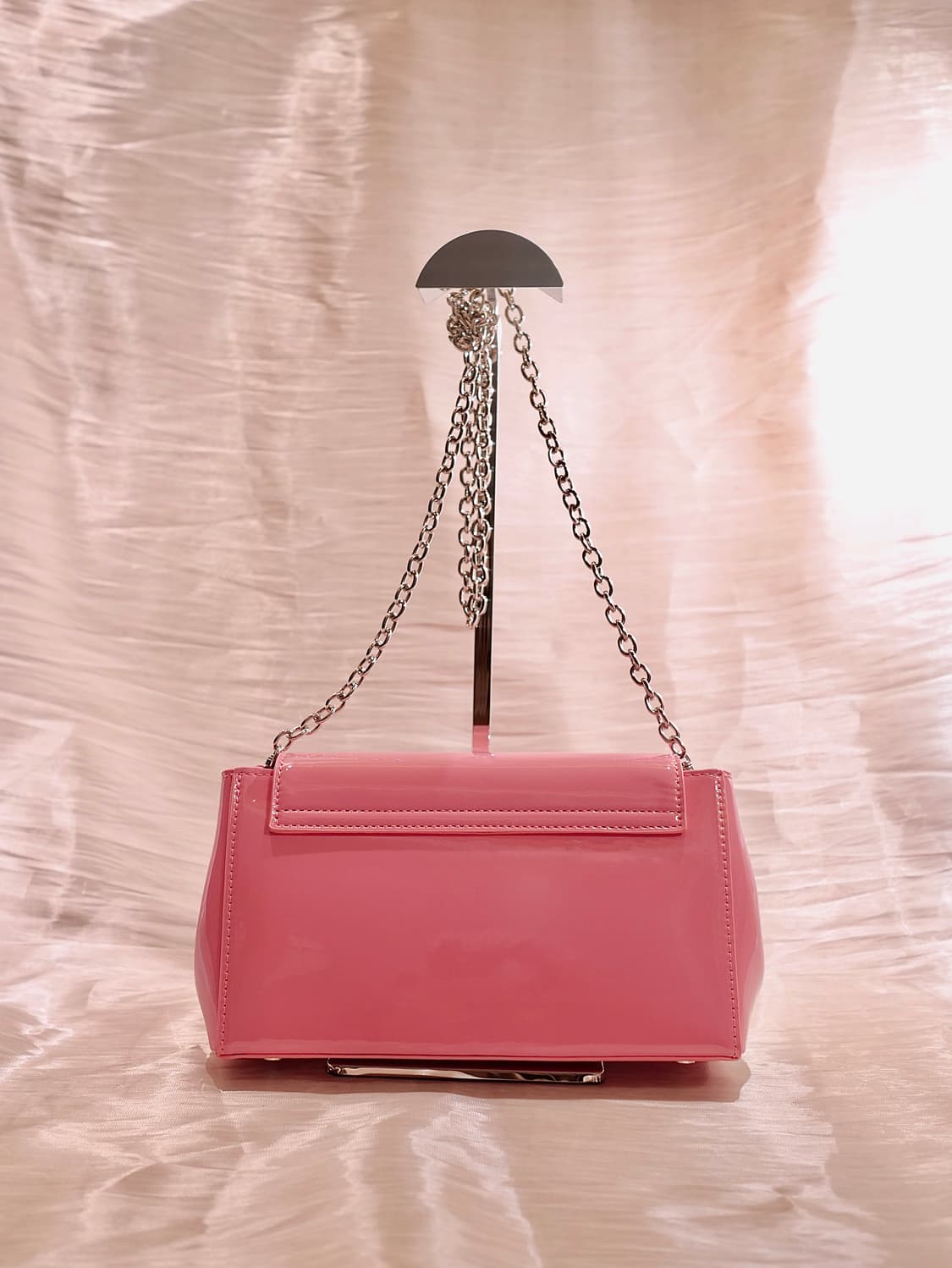 비비안웨스트우드 핑크 헤이즐 미디움 숄더백 상품이미지7